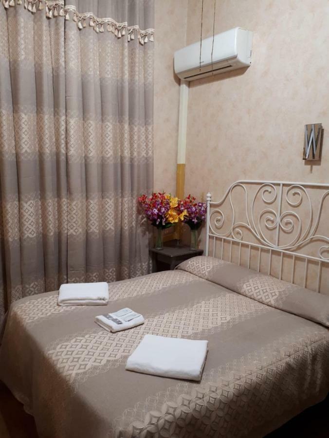 Botel Inn Rome Extérieur photo